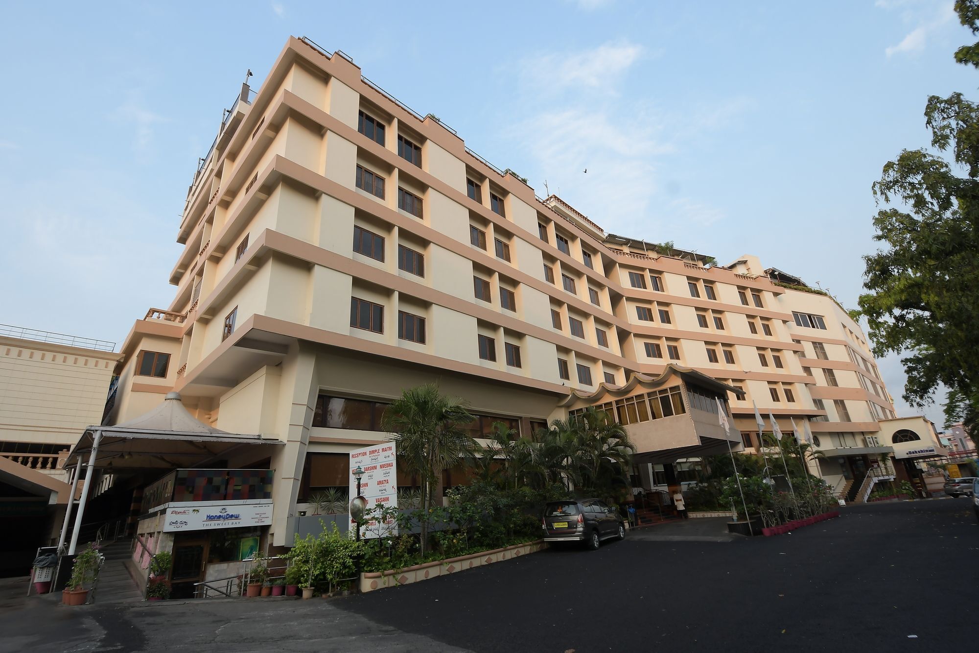 ויסאקפאטנם Hotel Daspalla מראה חיצוני תמונה